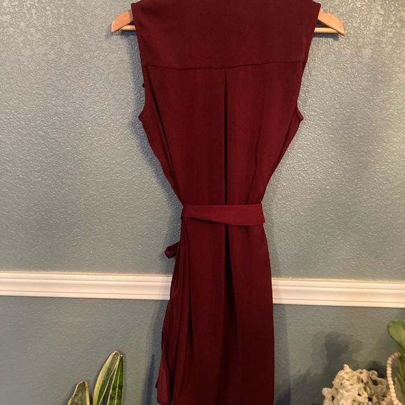 Red, Sleeveless Cardigan with Tie Belt - Picture 3 of 3